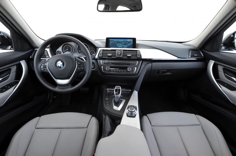  BMW ActiveHybrid 3 2012 года  (фото 24 из 102)